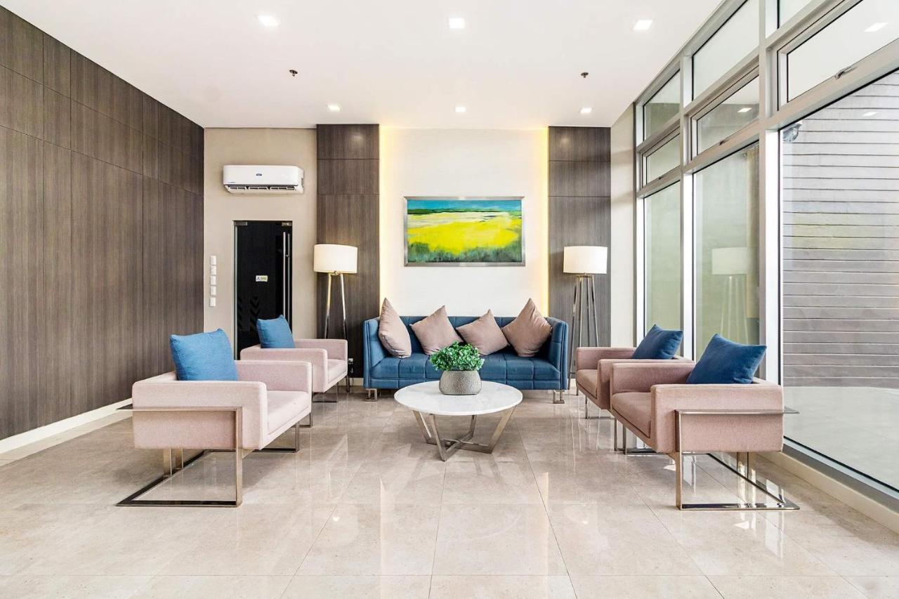 סבו Desna By J&J Homes At Avida Towers Riala T3 מראה חיצוני תמונה