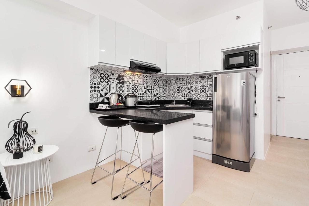 סבו Desna By J&J Homes At Avida Towers Riala T3 מראה חיצוני תמונה